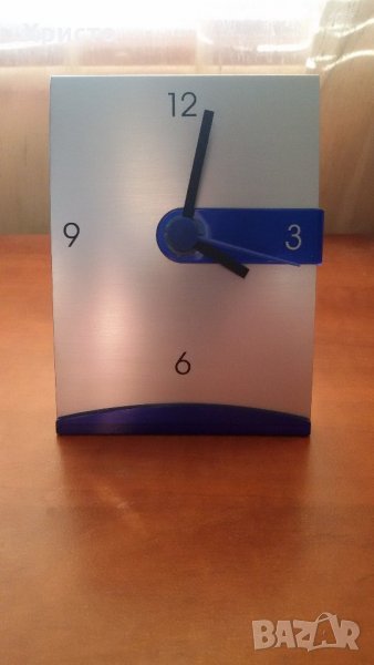 часовник за бюро Германия дизайнерски супер качествен в подаръчна кутия, снимка 1