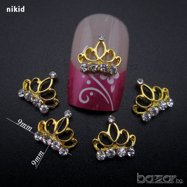 златна корона бижу за нокти коронки  с диаманти камъни декорация украса за маникюр, снимка 1