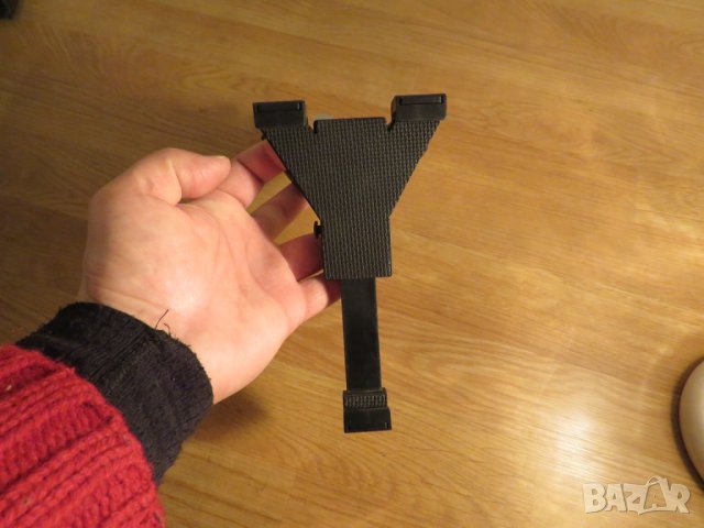 Поставка за кола за macbook - разтягаща се  вашия дисплей., снимка 2 - Други - 24686048