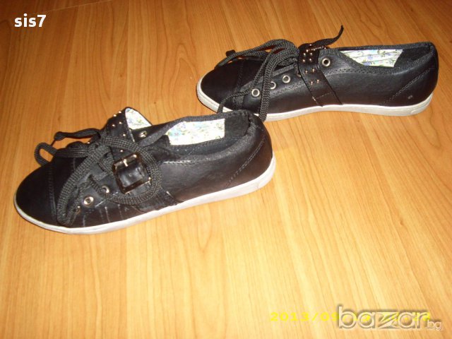 нови спортни обувки от Англия номер 37, снимка 2 - Дамски ежедневни обувки - 14487007