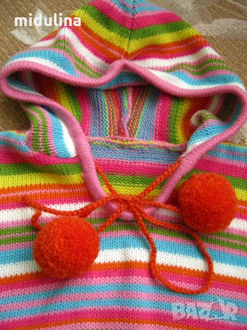 Цветно плетено пончо 116 ръст, снимка 3 - Детски пуловери и жилетки - 24330316