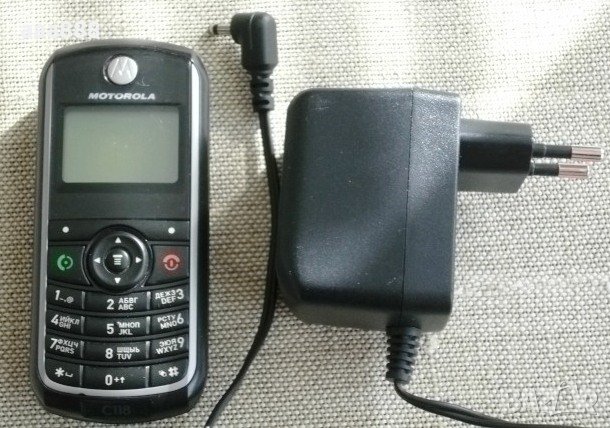 Motorola С118 със зарядно, снимка 2 - Motorola - 23638041
