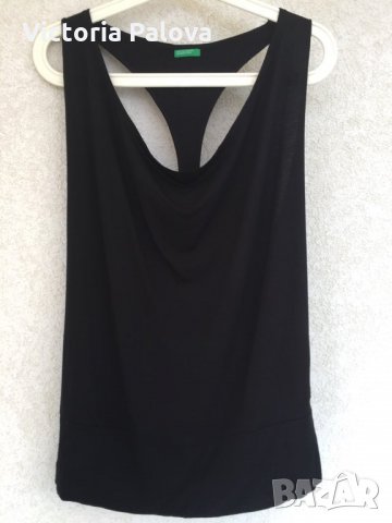 Идеален,много красив нестандартен потник BENETTON , снимка 2 - Потници - 25874848