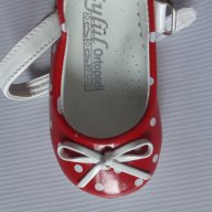 Детски обувки за момиче, ортопедични, с лепенка, снимка 3 - Детски маратонки - 9758172