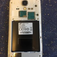 Samsung S4 счупен дисплей + рамка + УСБ и ВСИЧКО ЗА 20лв Само дисплея не работи. , снимка 2 - Samsung - 24236929