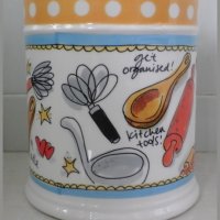 Порцеланов лот от органайзер за кухненски прибори (импровизирана ваза) и  декоративна чиния!, снимка 5 - Чинии - 23087558