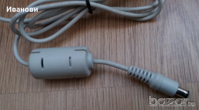 Захранване (100 - 240V) -> 19V/ 3.16A (DC), снимка 3 - Захранвания и кутии - 19724685