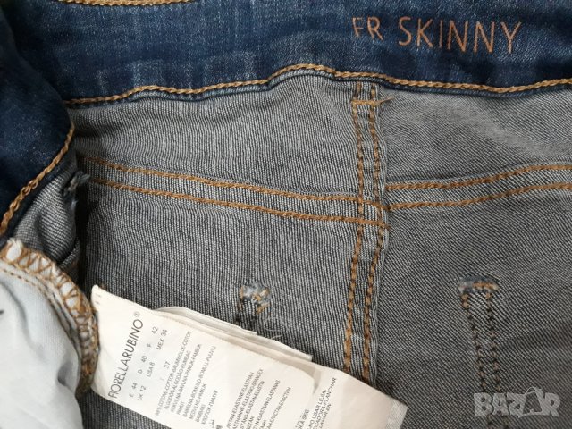 Сини дамски дънки с камъчета марка Florella Rubino, снимка 3 - Дънки - 24023415