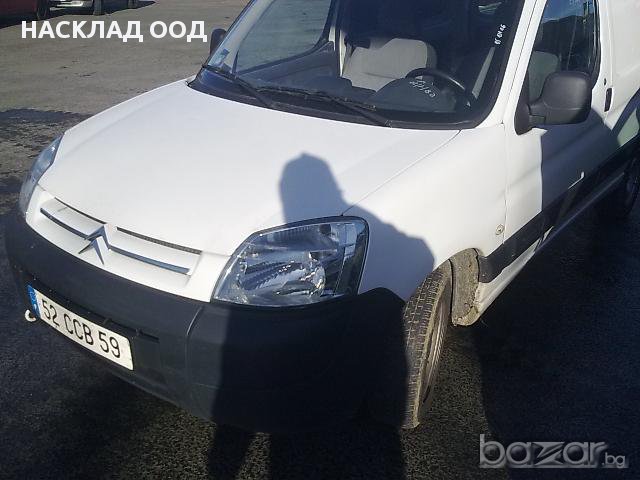 Ситроен Берлинго / Citroen Berlingo 1.6 HDI 2005 г., снимка 4 - Автомобили и джипове - 13675012