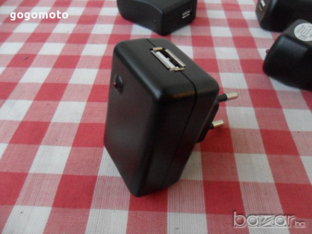 USB зарядно за телефон, gsm, таблети, НОВИ и др. на 220v  и 12 v, снимка 2 - Оригинални батерии - 12442020