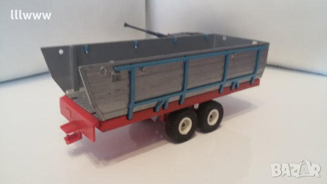 Метални играчки Siku, снимка 3 - Коли, камиони, мотори, писти - 22831614