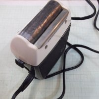 Самобръсначка "ВВ" електрическа от соца-Made in GDR работеща, снимка 5 - Други ценни предмети - 25412976