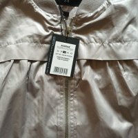 НОВО дамско тънко сребристо яке, тип бомбър (размер С), снимка 2 - Якета - 23988559