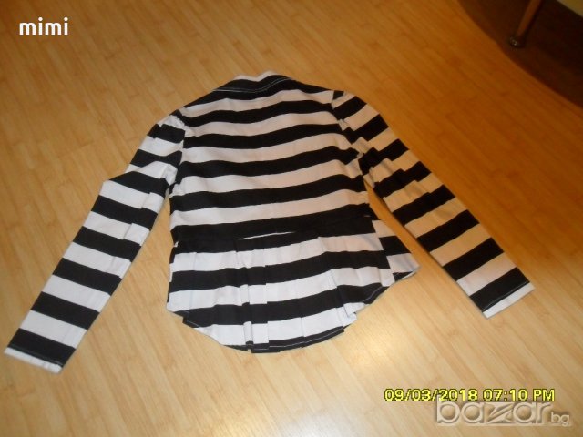 Сако тип фрак, снимка 2 - Сака - 20951073