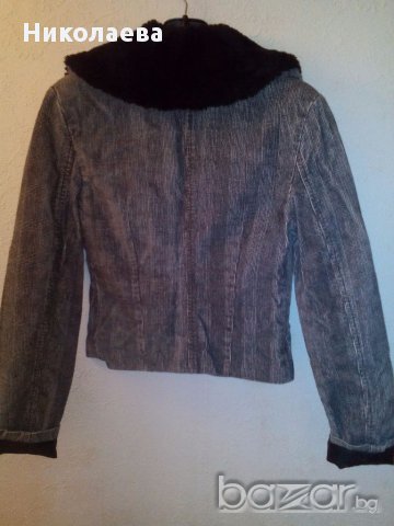 Дамско късо сако с подплата и яка с косъм., снимка 3 - Сака - 16957753