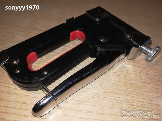 такер-внос швеицария