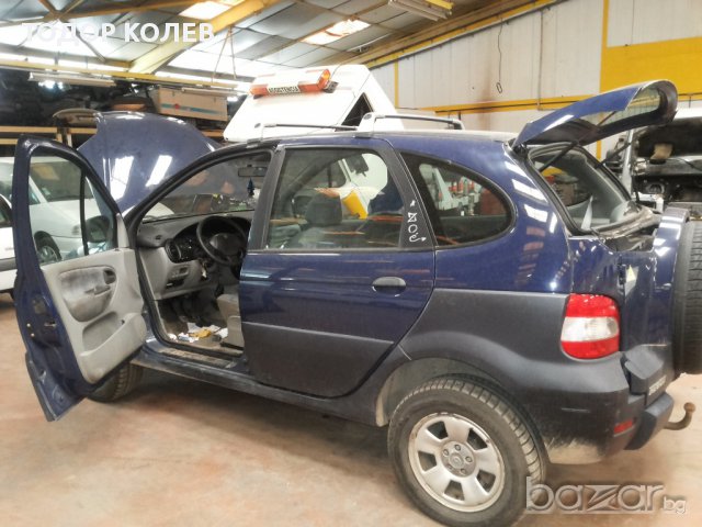 Renault Megane Scenic 1.9 Dci 2002 4x4.на части., снимка 2 - Автомобили и джипове - 11852284