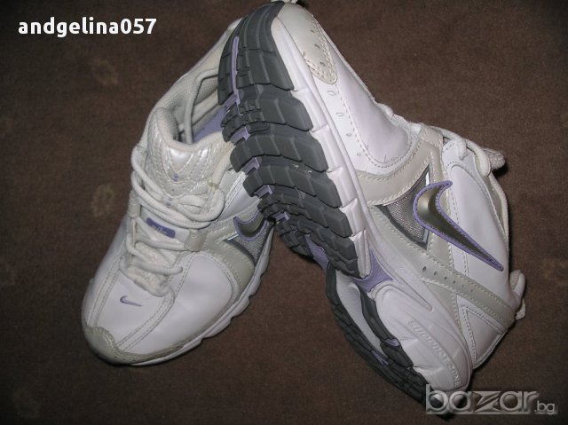 Оригинални маратонки Nike, снимка 7 - Маратонки - 10468664