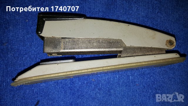 стар метален български телбод, снимка 1 - Ученически пособия, канцеларски материали - 24063054