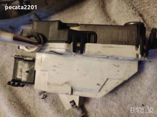 Продавам - оригинална брава + дръжка за Пежо Партнер 2009 г., снимка 2 - Части - 25749767