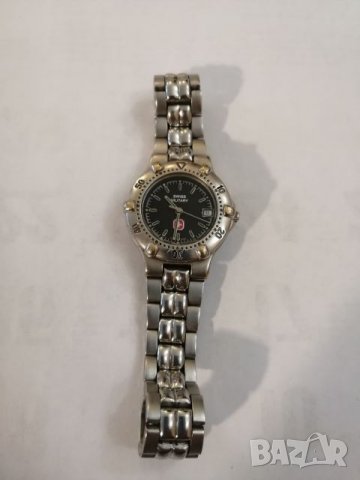 Часовник "SWISS MILITARY". , снимка 2 - Дамски - 25299598