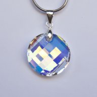 Колие Сваровски "twist" Crystals from SWAROVSKI ®, снимка 2 - Колиета, медальони, синджири - 11358597