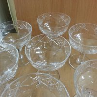 Кристални чаши за вино гравирани, снимка 1 - Сервизи - 22662075