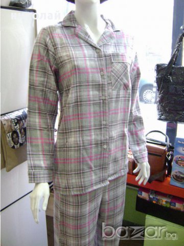 памучна пижама с копчета