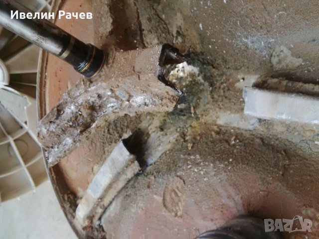 Пералня Indesit WIN 102 на части, снимка 18 - Перални - 24806129