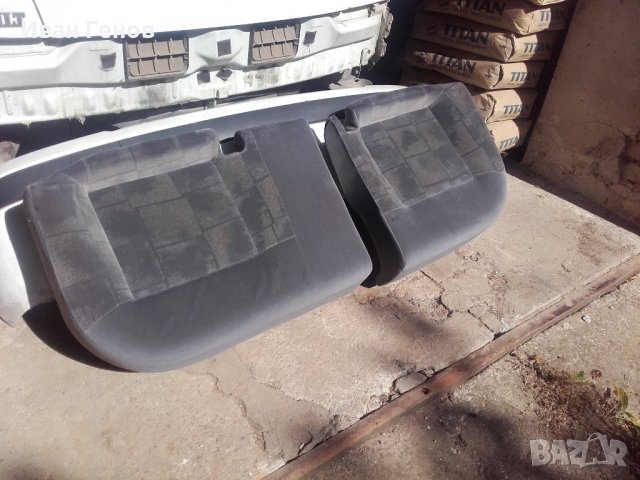 Задна седалка "Рено-Меган" 2001г. хечбек, снимка 2 - Части - 22021743