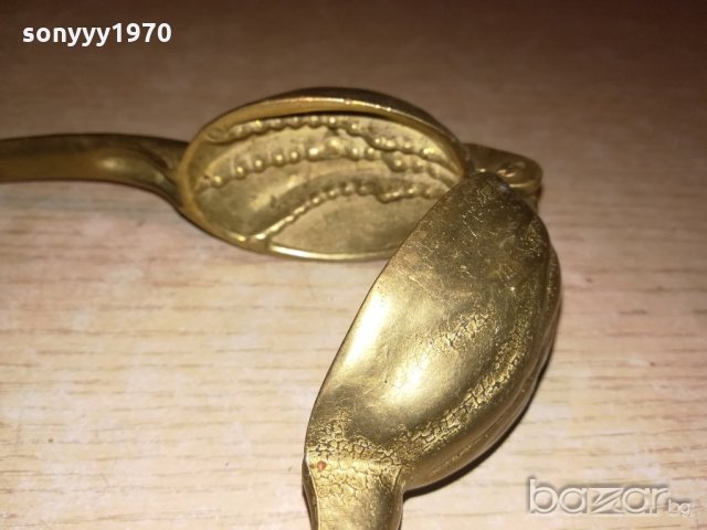 антика-масивна орехотрошачка-мед/месинг-17х5см-внос швеицария, снимка 17 - Колекции - 20476777