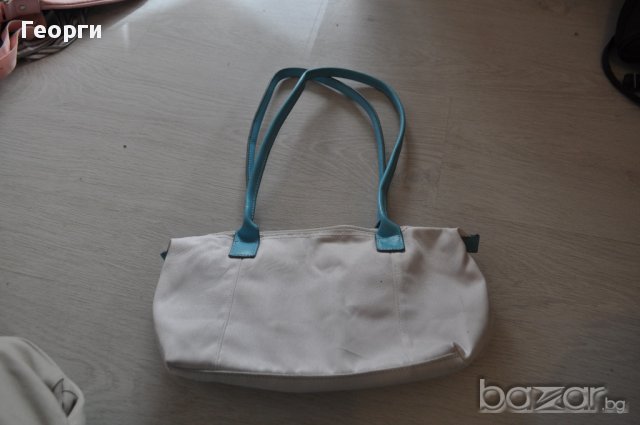 Нова чанта бяло и синьо, снимка 2 - Чанти - 12212097