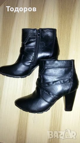 ЧЕРНИ  КОЖЕНИ  БОТИ  - 39/4 0, снимка 2 - Дамски боти - 24239312