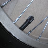 Продавам колела внос от Германия  никелирана капла 20 цола в комплект с вътрешна и външна гуми, снимка 8 - Части за велосипеди - 23821800