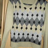 Дамска блуза на ромбове., снимка 1 - Блузи с дълъг ръкав и пуловери - 12585602