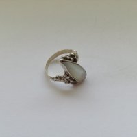 Стар сребърен пръстен с бял седеф, снимка 4 - Пръстени - 22064912
