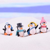 4 бр Зимни Пингвин пингвина пингвини с шал пластмасови PVC фигурки за игра и декорация торта топери, снимка 1 - Фигурки - 24149350