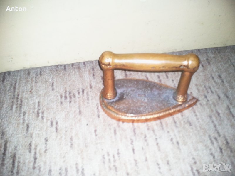 Ютии - уникални от 19 век работещи със жар, снимка 1