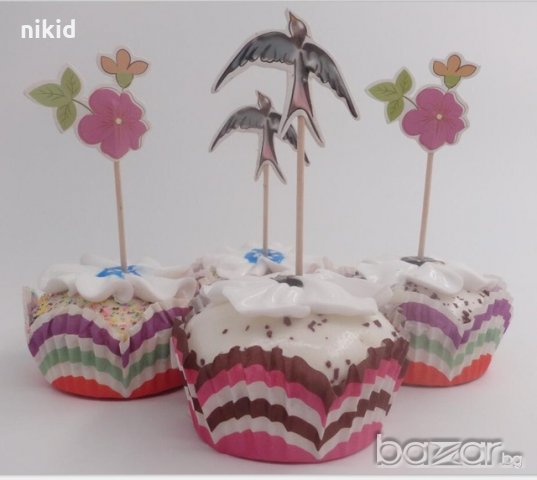 Пролет Лястовичка 24 бр топери клечки за мъфини декорация и украса
