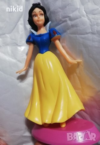 Снежанка на стойка пластмасова фигурка PVC за игра и украса торта топер играчка