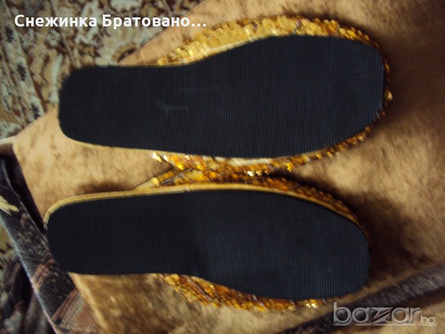 Дамски чехли с паети, снимка 2 - Чехли - 20842586