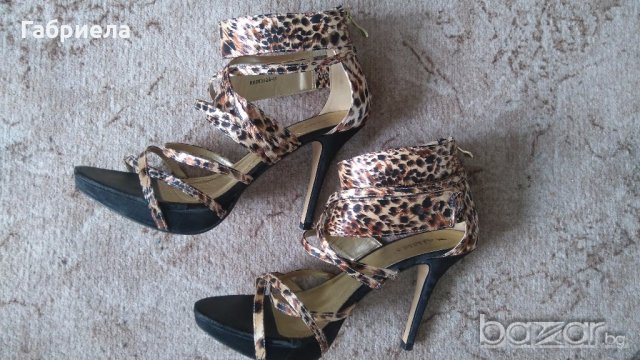 Сандали в тигров принт, снимка 1