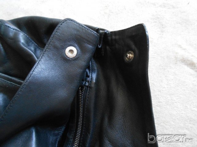 Дамска малка черна чанта   Prada 100 % кожа, снимка 5 - Чанти - 21281226