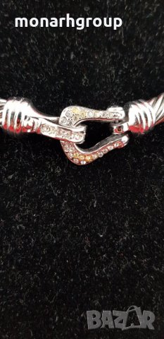 Колие , снимка 3 - Колиета, медальони, синджири - 26161054