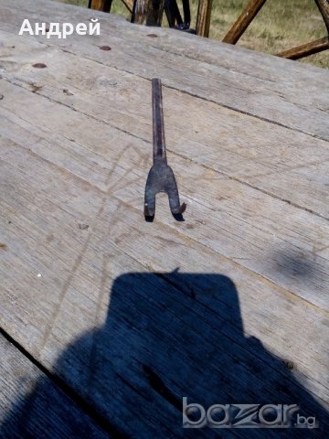 Готварска вилица, снимка 2 - Антикварни и старинни предмети - 19263952