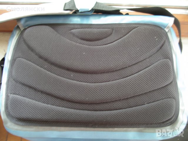 вводоустоичева чанта за лаптоп, снимка 3 - Водни спортове - 26001515