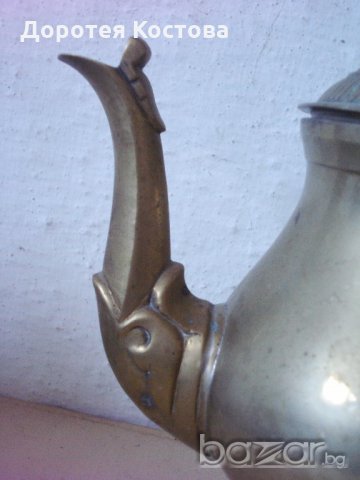 Стар бронзов чайник 2, снимка 3 - Антикварни и старинни предмети - 19209654