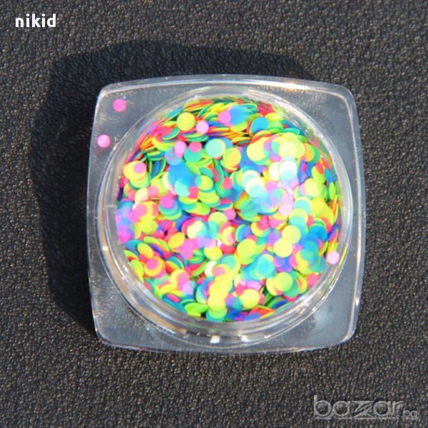неонови тънки пайети цветни капси  конфети дкорация за нокти маникюр в кутия, снимка 1