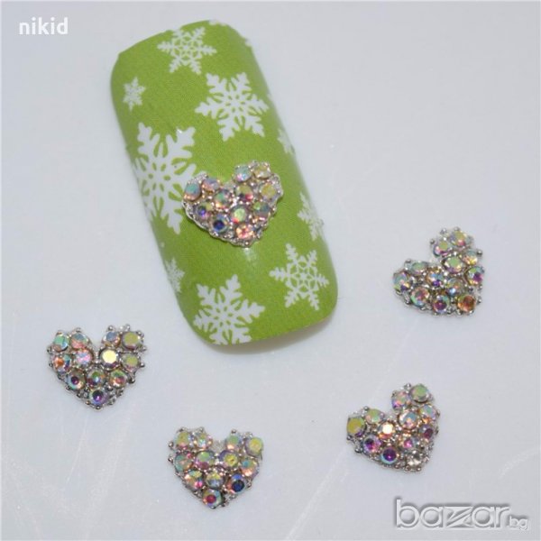 сърце с много диамантени камъчета с камъчета бижу за нокти декорация украса за маникюр, снимка 1