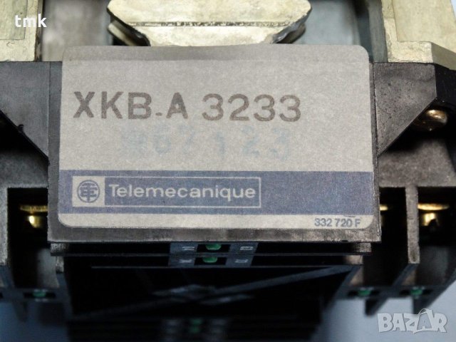 Джойстик Telemecanique XKB.A3233 4-позиционен, снимка 3 - Резервни части за машини - 23981640